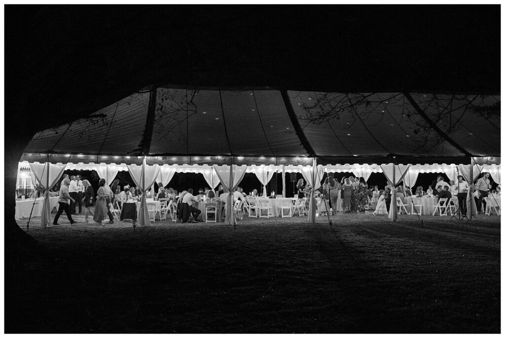 intimate Tennessee backyard wedding